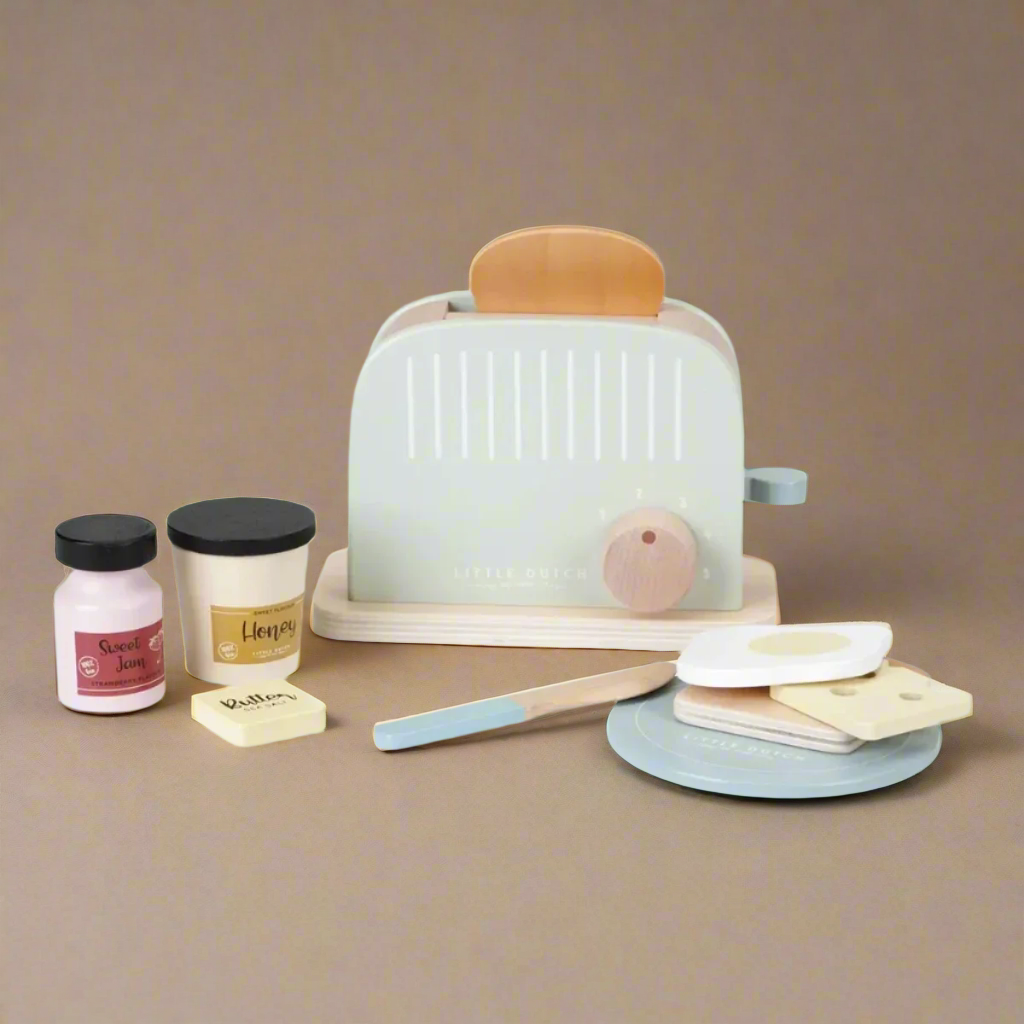 Wooden Toaster Set