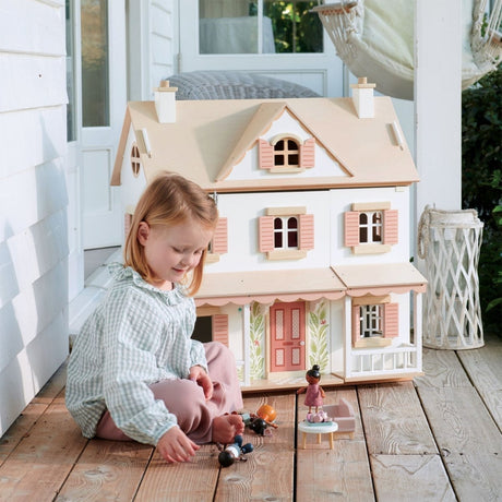 Hummingbird Wooden Dolls House - Zidar Kid